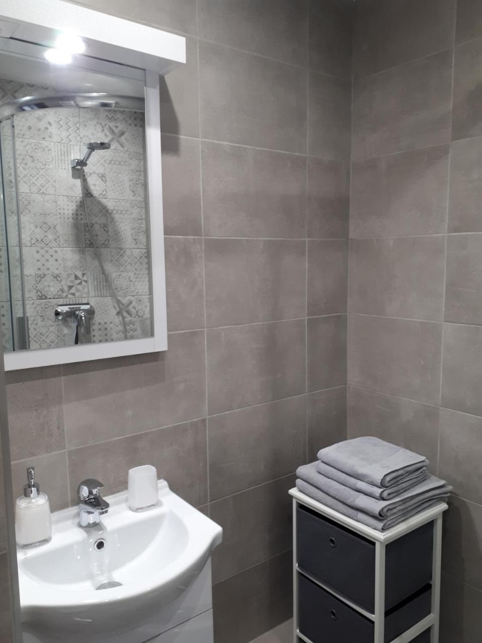 Aliz Apartman Miskolc Extérieur photo